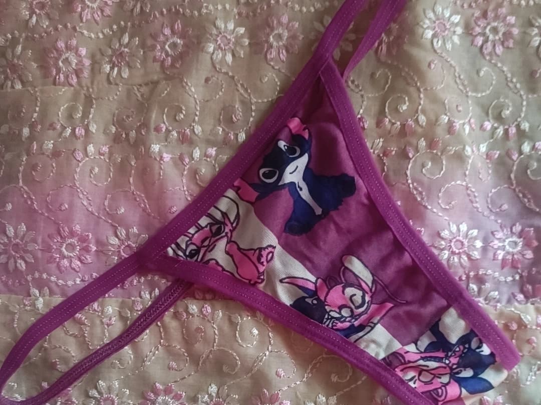 Calcinhas usadas ate 3 dias